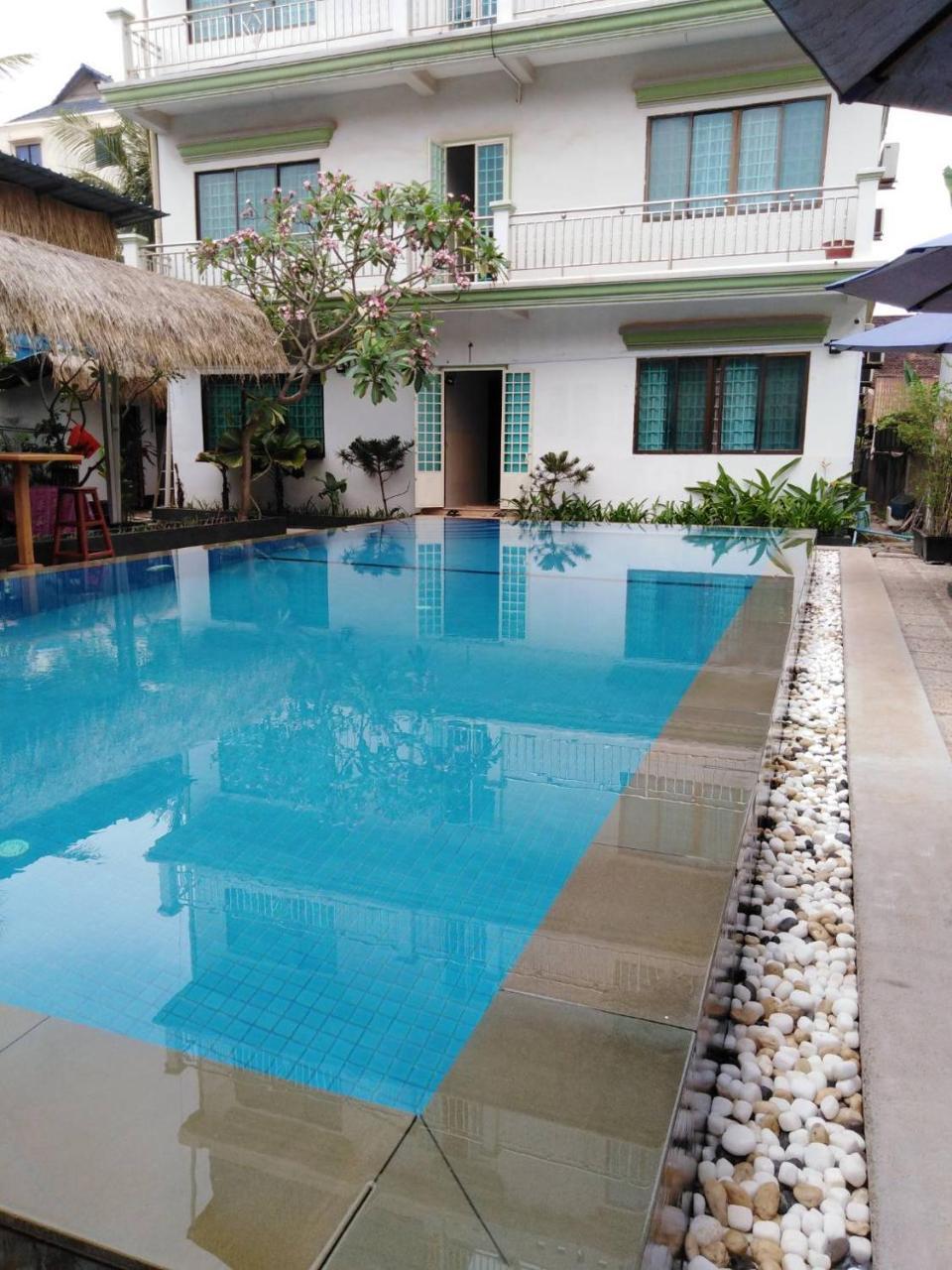 Damnak Riverside Villa Siem Reap Exterior foto